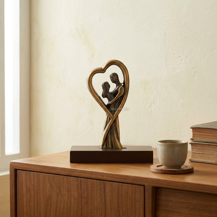 Elegant love sculpture for wedding and housewarming gifts